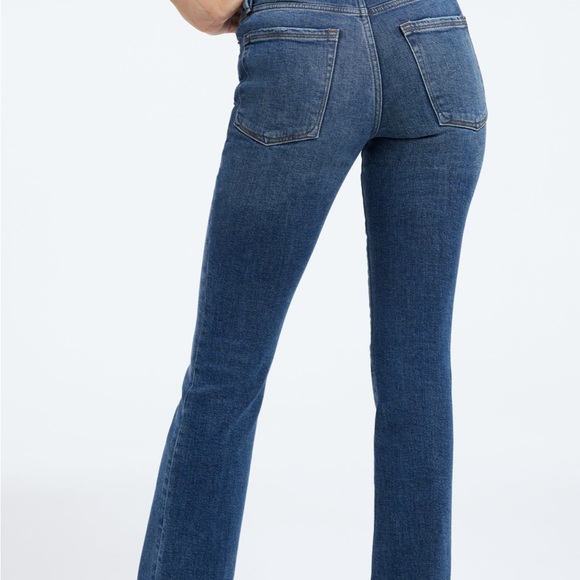 Good American good classic bootcut jeans NWT indigo331 button fly jeans - Picture 3 of 13